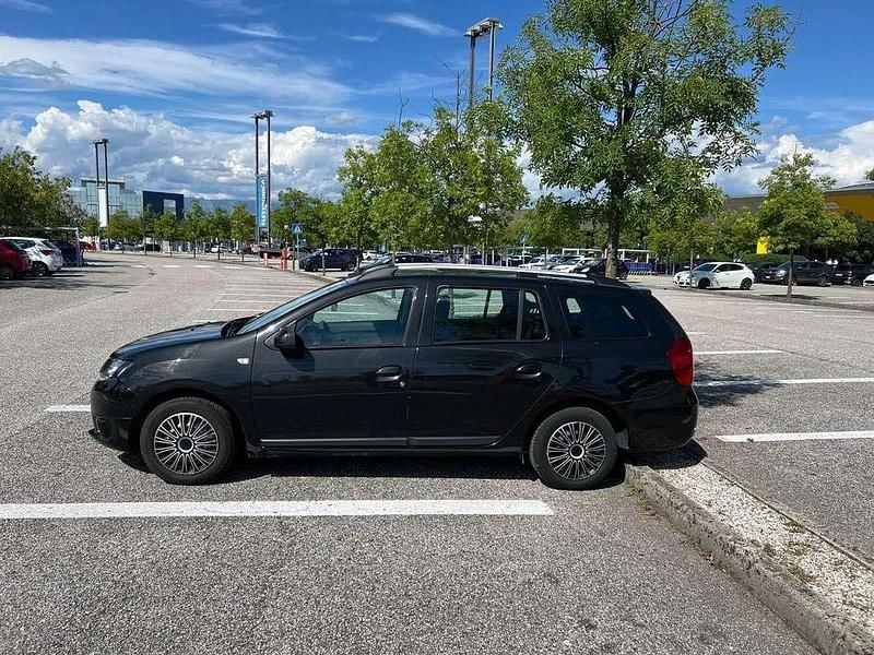 Usata Dacia Logan Lauréate 75 CV (55 kW) 2015 Nero Station wagon
