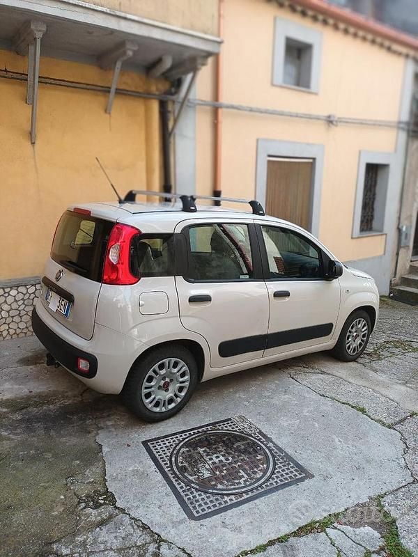 Usata Fiat Panda Easy 95 CV (69 kW) 2017 Bianco Utilitaria