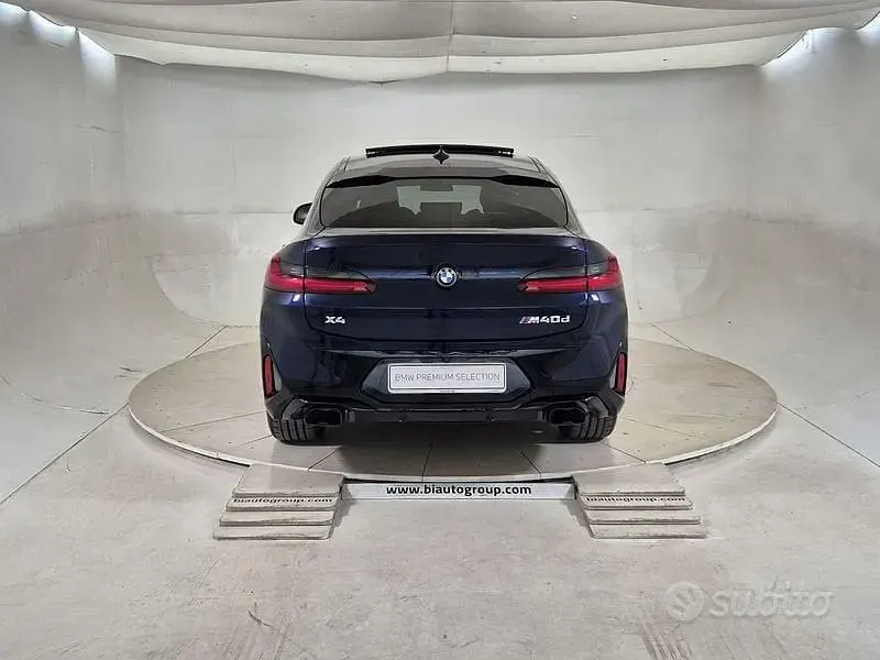 Usata BMW X4 340 CV (250 kW) 2023 Bluazzurro SUV