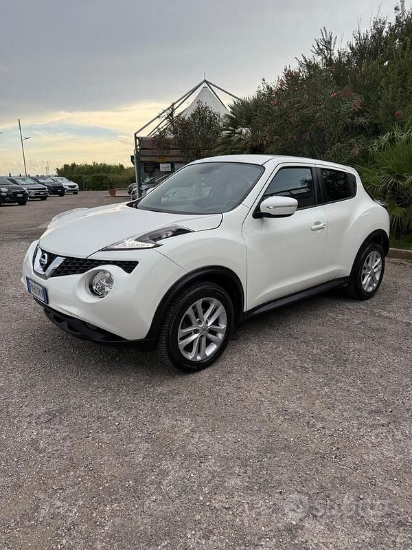 Usata Nissan Juke N-Connecta 110 CV (80 kW) 2017 Bianco SUV