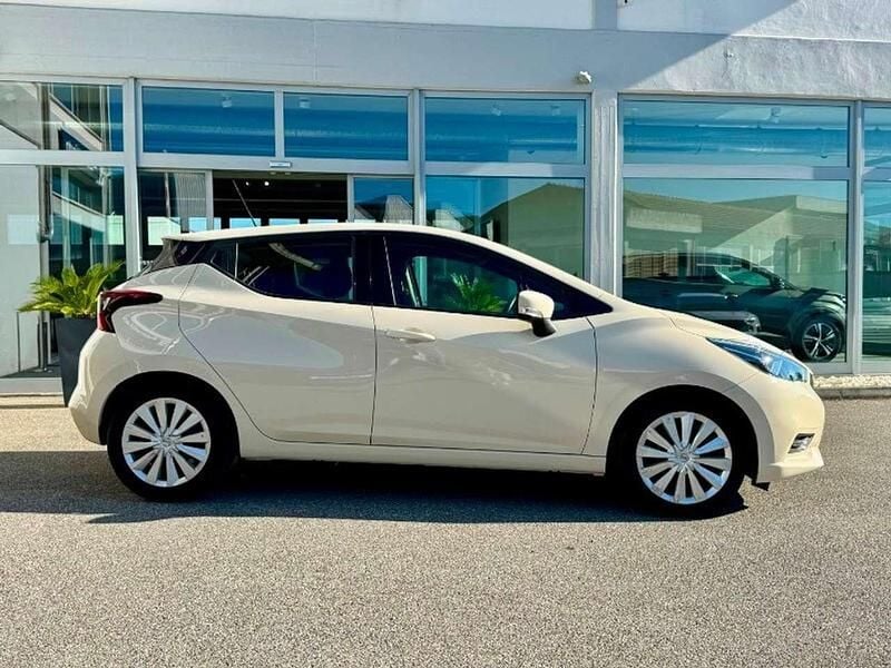 Usata Nissan Micra Acenta 101 CV (74 kW) 2020 Beige Berlina