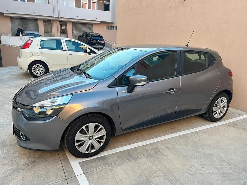 Usata Renault Clio IV 2016 Grigio Berlina