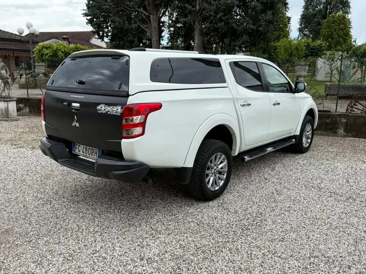 Occasion Mitsubishi L200 Intense 181 PK (133 kW) 2017 Wit Pickup