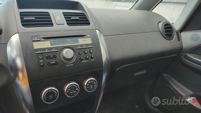 Usata Fiat Sedici 120 CV (88 kW) 2008 Blu SUV