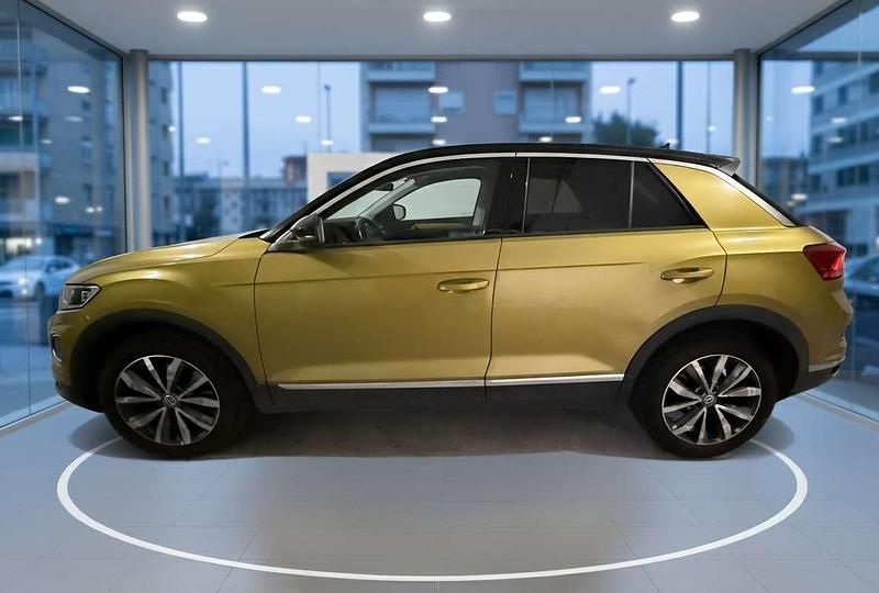 Usata VW T-Roc Advance 150 CV (110 kW) 2019 Giallo SUV