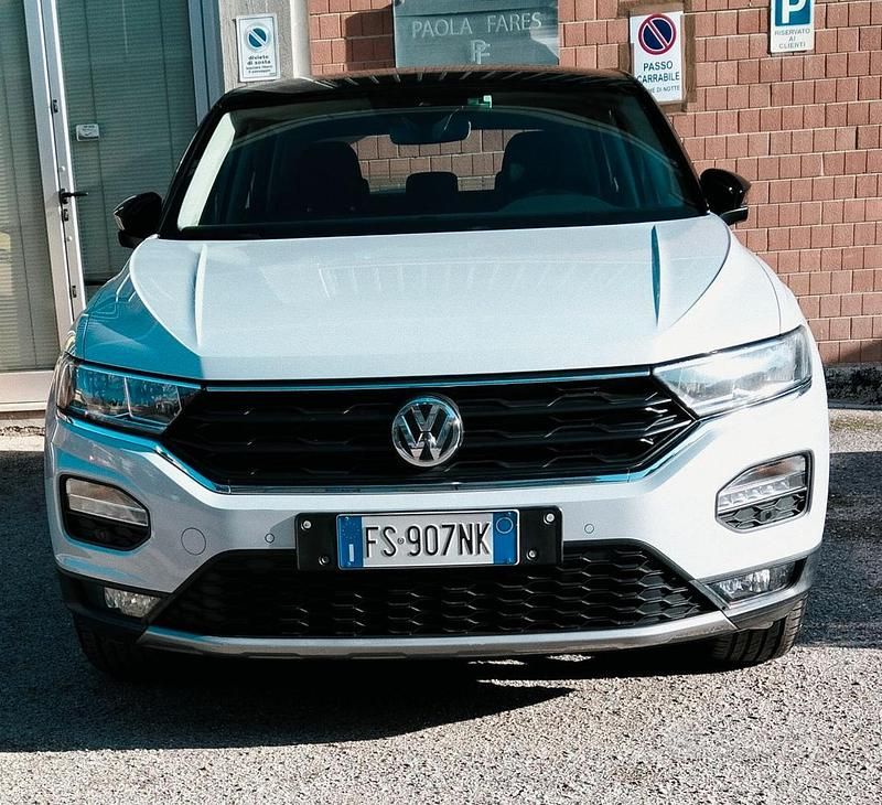 Usata VW T-Roc Style 116 CV (85 kW) 2019 Bianco SUV