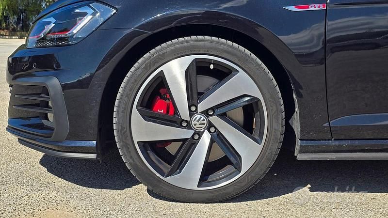 Usata VW Golf VII GTI 245 CV (180 kW) 2017 Nero Berlina