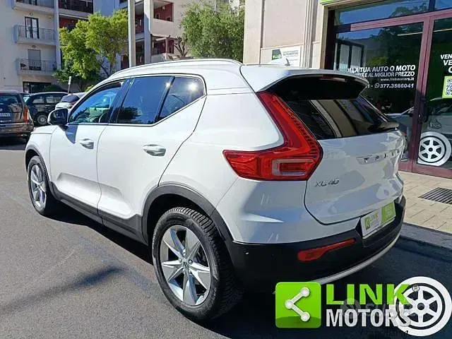 Usata Volvo XC40 Ultra 163 CV (119 kW) 2025 Bianco SUV