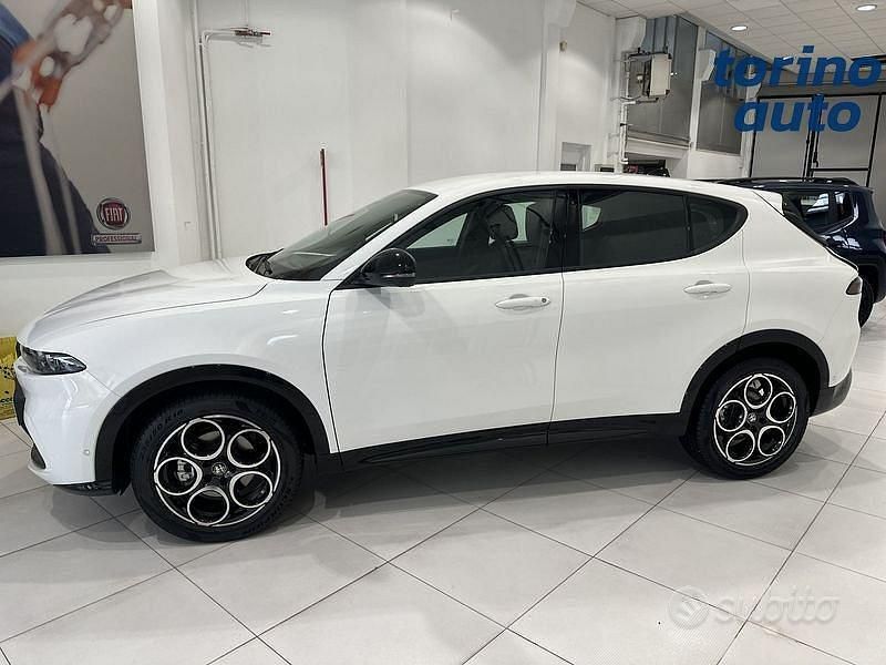 Nuova Alfa Romeo Tonale Sprint 130 CV (95 kW) 2025 Bianco SUV