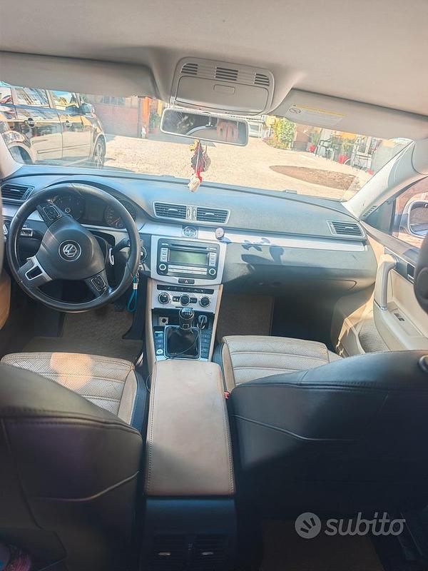 Usata VW Passat 150 CV (110 kW) 2009 Berlina