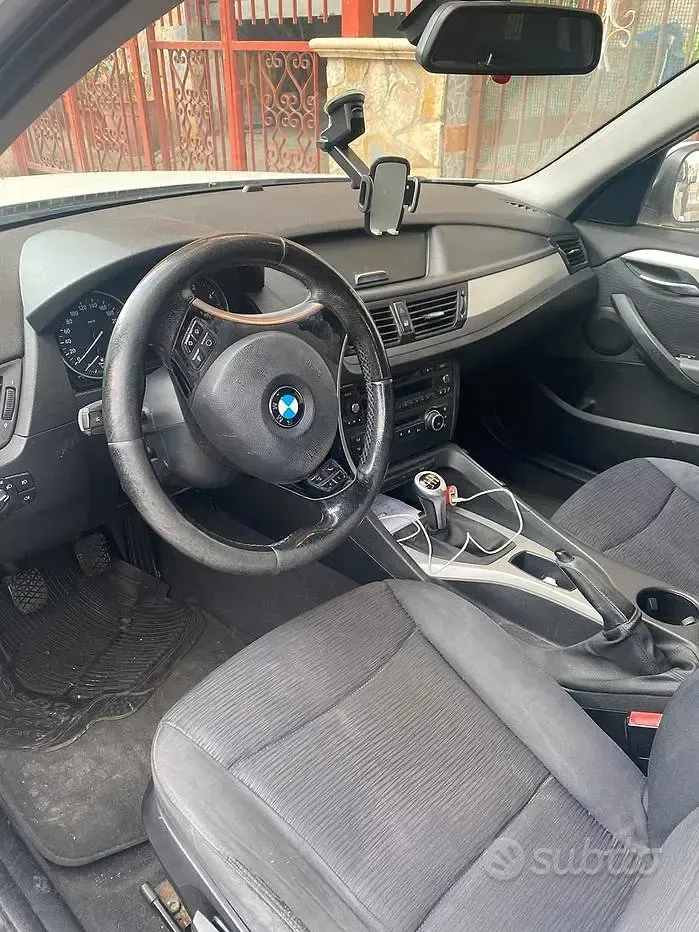 Usata BMW X1 177 CV (130 kW) 2010 Bianco SUV