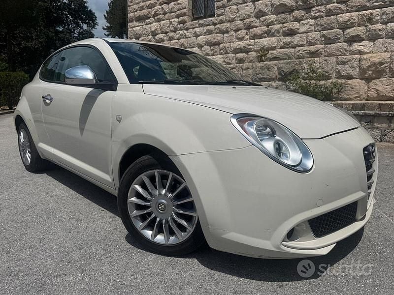 Beige Usata 2012 Alfa Romeo MiTo Progression Due volumi | 6499 € (Molto cara) - Immagine 1/4