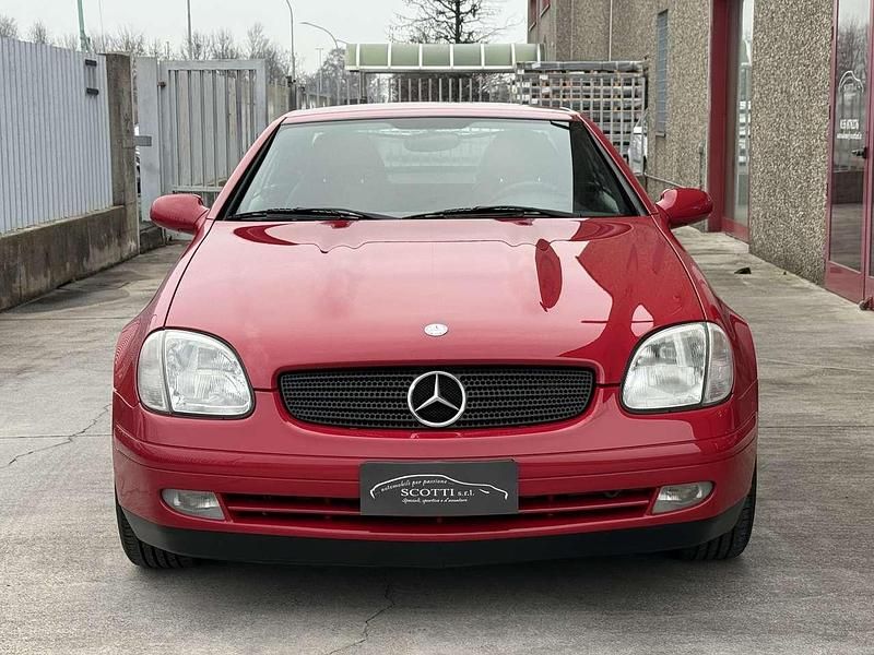 Usata Mercedes SLK200 136 CV (100 kW) 1997 Rosso imperiale Cabrio
