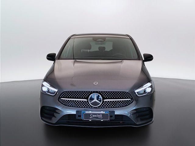 Usata Mercedes B180 Advanced Plus 116 CV (85 kW) 2025 Grigio Monovolume