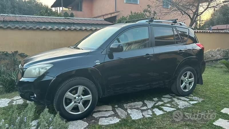 Usata Toyota RAV4 177 CV (130 kW) 2009 Nero SUV