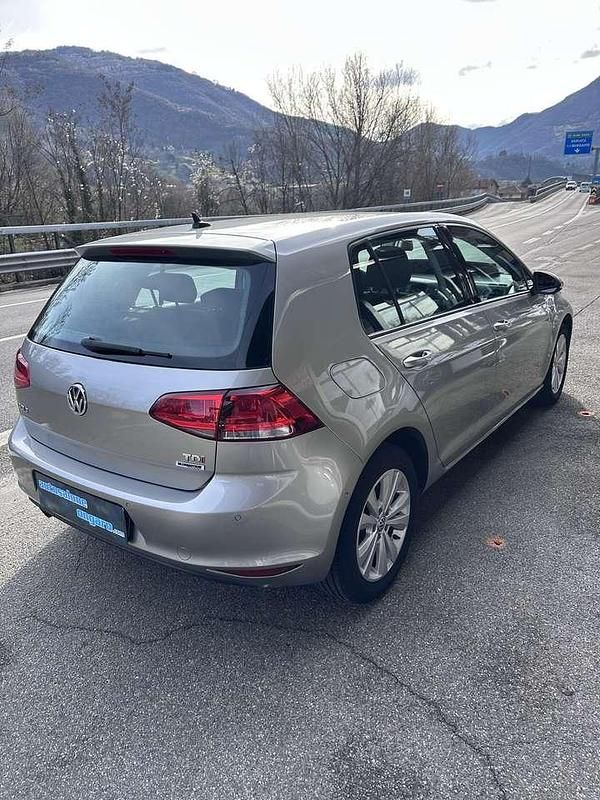 Usata VW Golf VII Highline 110 CV (80 kW) 2016 Other Berlina