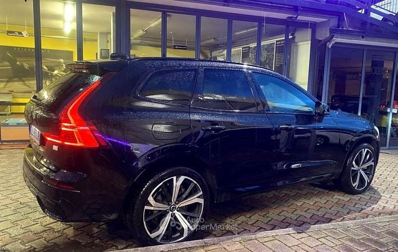 Nuova Volvo XC60 Core 197 CV (144 kW) 2025 Gray SUV