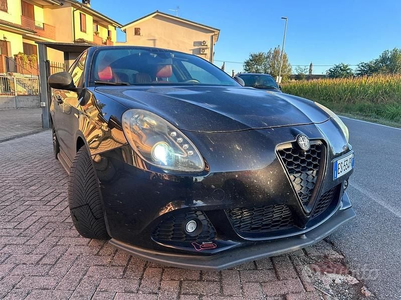 Usata Alfa Romeo Giulietta Quadrifoglio Verde 235 CV (172 kW) 2013 Nero Berlina