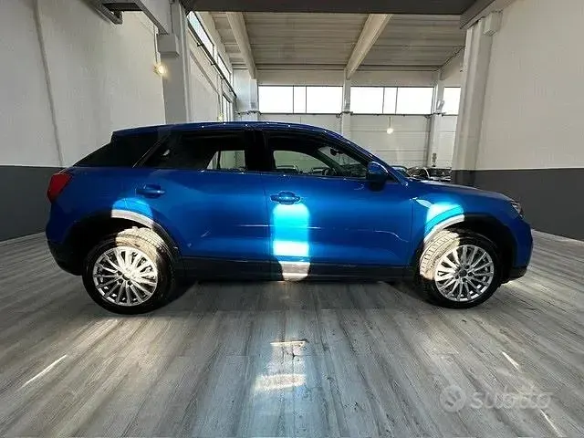 Usata Audi Q2 Design 150 CV (110 kW) 2017 Blu SUV