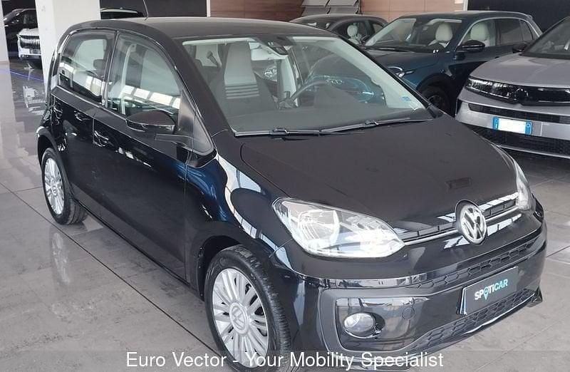 Usata VW up! high up! 75 CV (55 kW) 2017 Nero Utilitaria