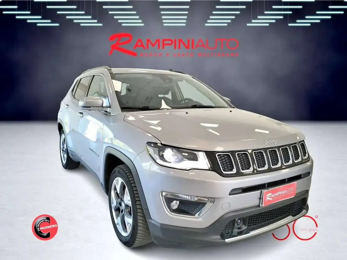Usata Jeep Compass Limited 120 CV (88 kW) 2018 Argento SUV
