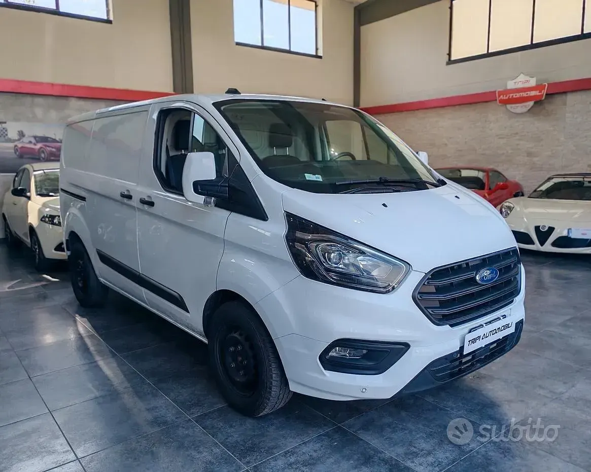 Usata Ford Transit Custom 131 CV (96 kW) 2023 Bianco Berlina