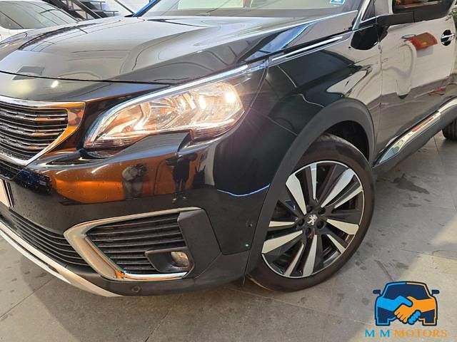 Usata Peugeot 5008 Allure 131 CV (96 kW) 2019 Nero SUV