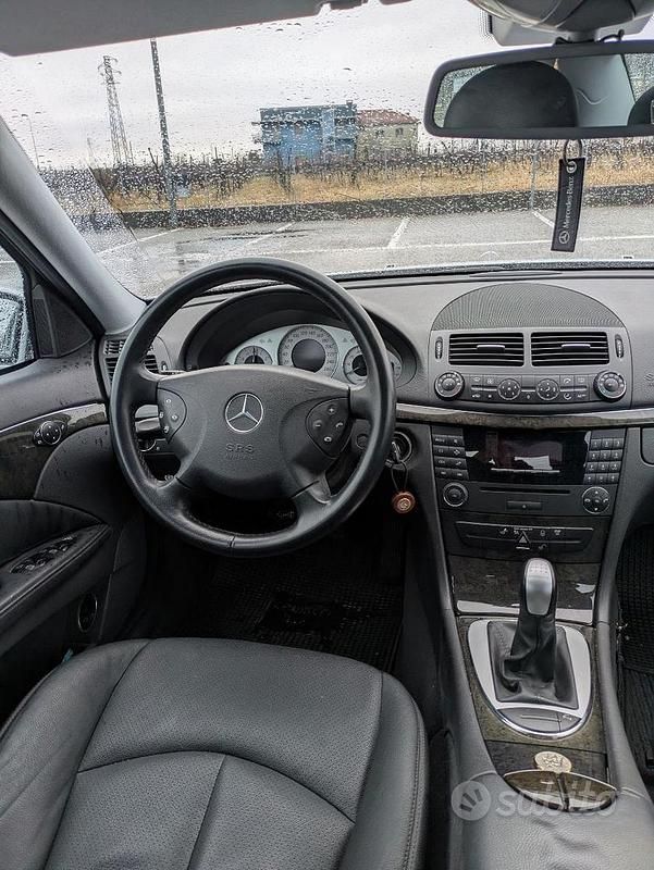 Usata Mercedes E200 2005 Berlina