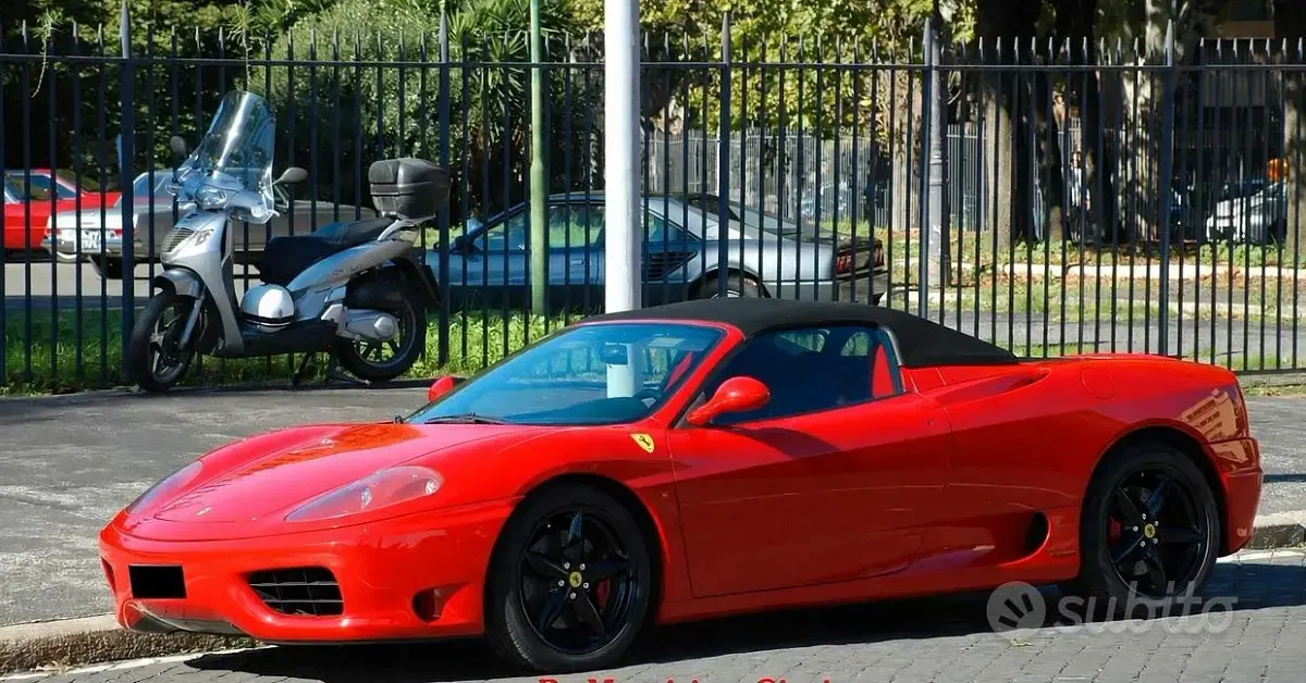 Usata Ferrari 360 400 CV (294 kW) 2002 Cabrio