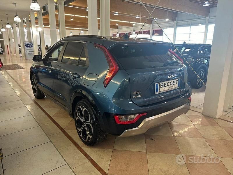 Usata Kia Niro Style 105 CV (77 kW) 2022 Blu metallizzato SUV
