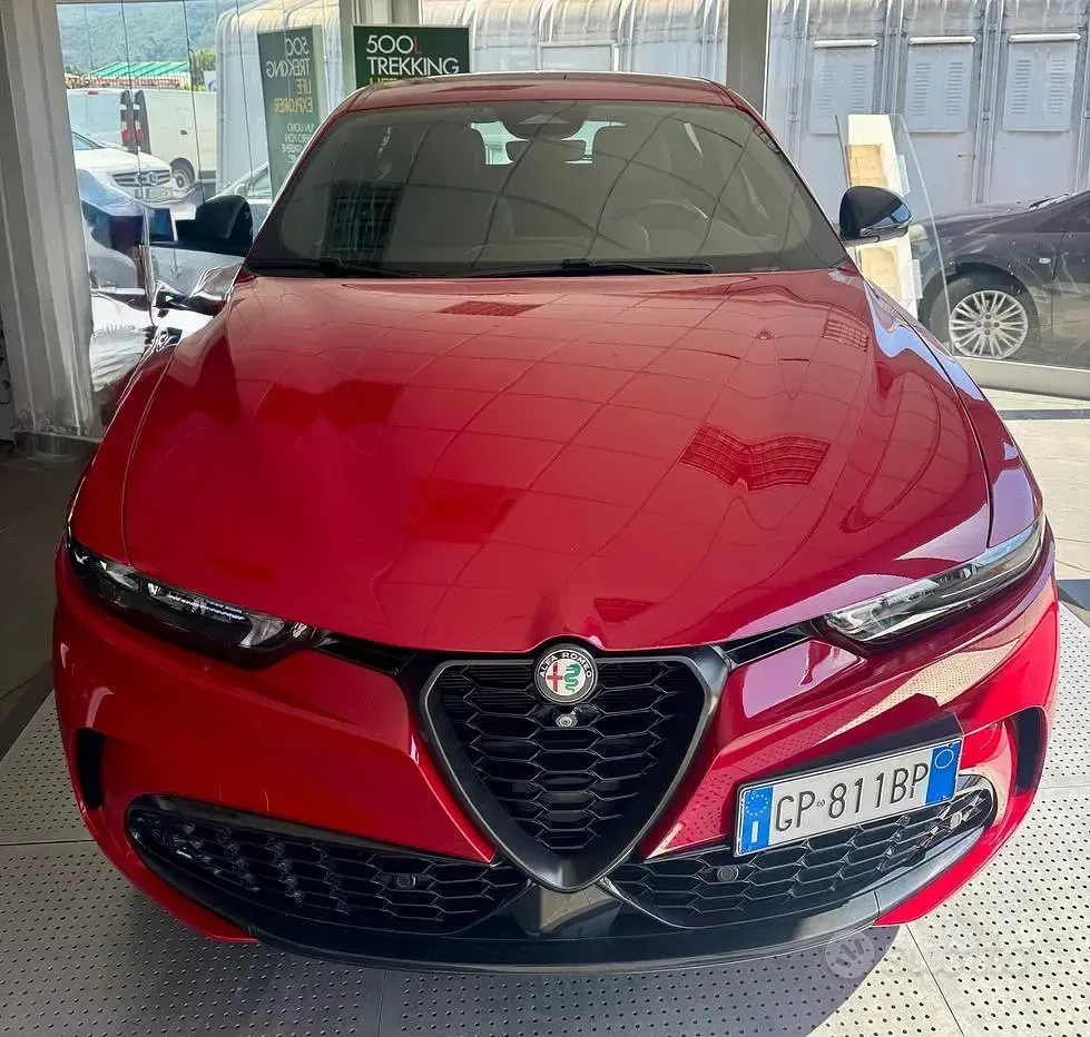 Usata Alfa Romeo Tonale Sprint 131 CV (96 kW) 2023 Rosso SUV