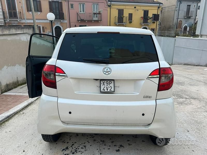 Usata Aixam City 2016 Bianco Utilitaria