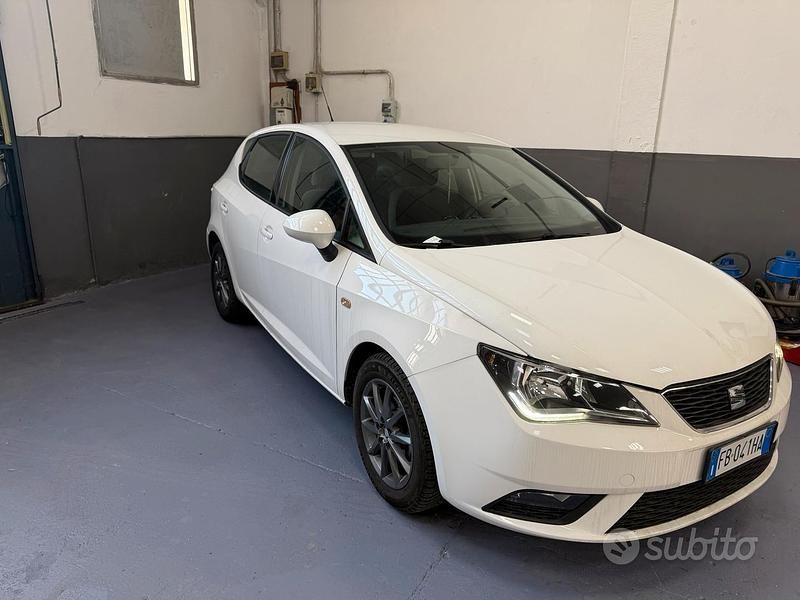 Usata Seat Ibiza Style 75 CV (55 kW) 2015 Bianco Berlina