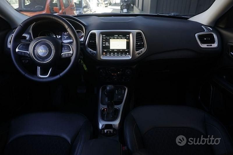 Usata Jeep Compass Longitude 140 CV (102 kW) 2020 Grigio SUV
