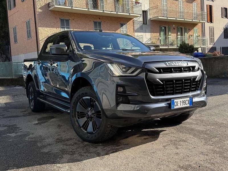 Usata Isuzu D-Max 163 CV (119 kW) 2022 Grigio Pick-up