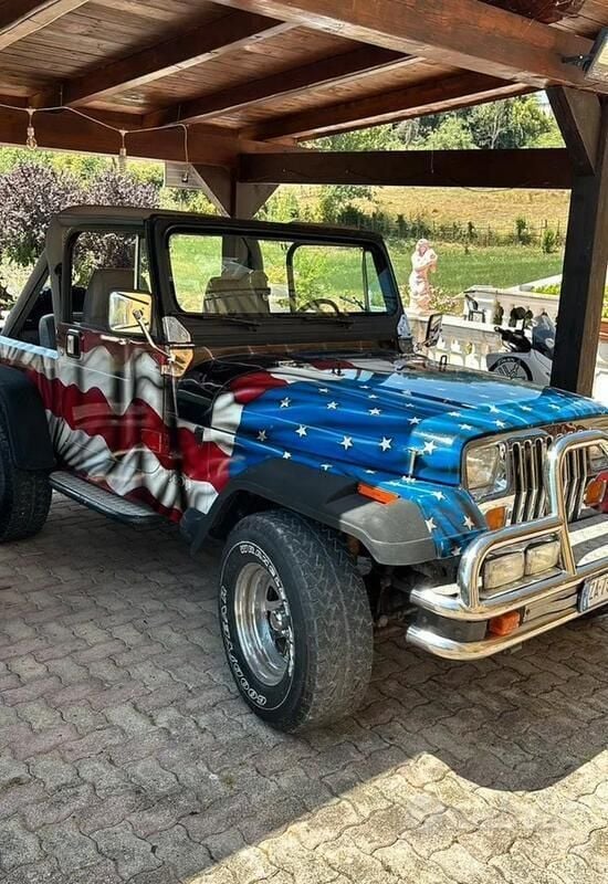 Usata 1990 Jeep Wrangler SUV | 12.500 € - Immagine 1/4