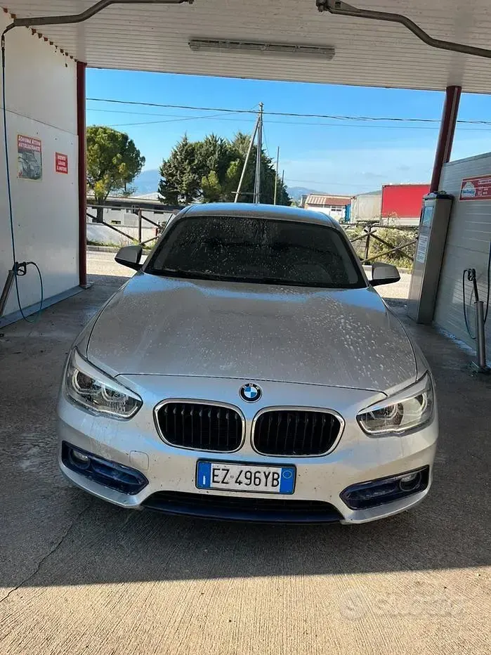 Usata BMW 116 Sport Line 116 CV (85 kW) 2015 Grigio Utilitaria
