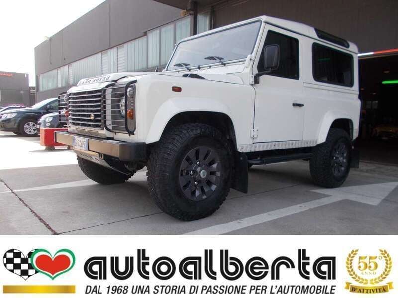 Bianco Usata 2003 Land Rover Defender SUV | 26.800 € (Ottimo prezzo) - Immagine 1/4
