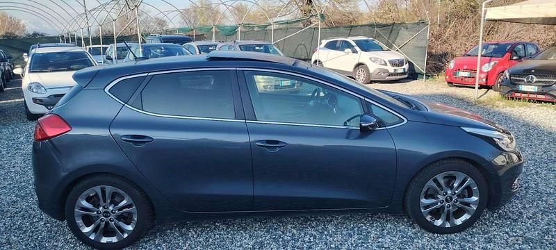 Occasion Kia Ceed EX 116 PK (85 kW) 2012 Hatchback