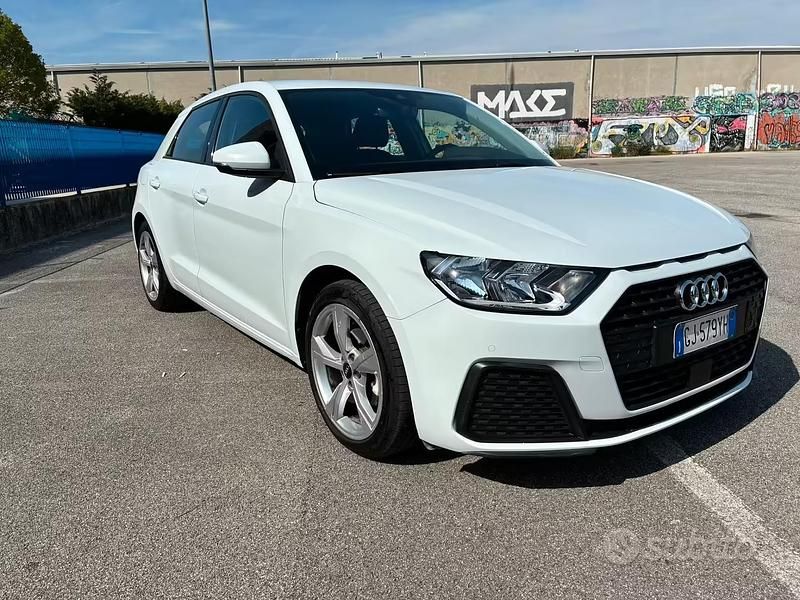 Usata Audi A1 Admired 110 CV (80 kW) 2022 Bianco SUV
