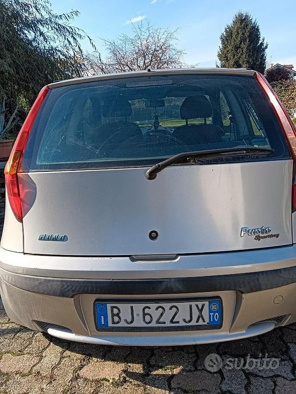 Usata Fiat Punto 2000 Grigio Utilitaria