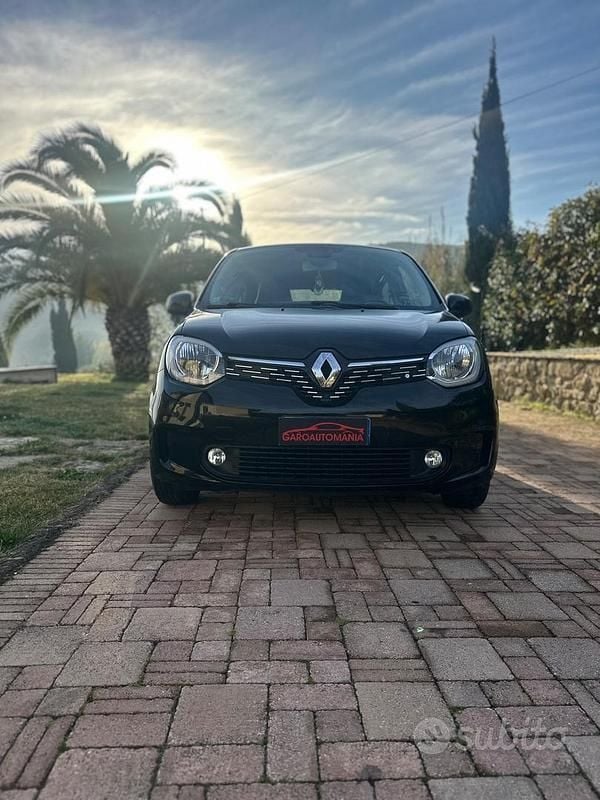 Usata Renault Twingo Intens 65 CV (47 kW) 2020 Nero Utilitaria