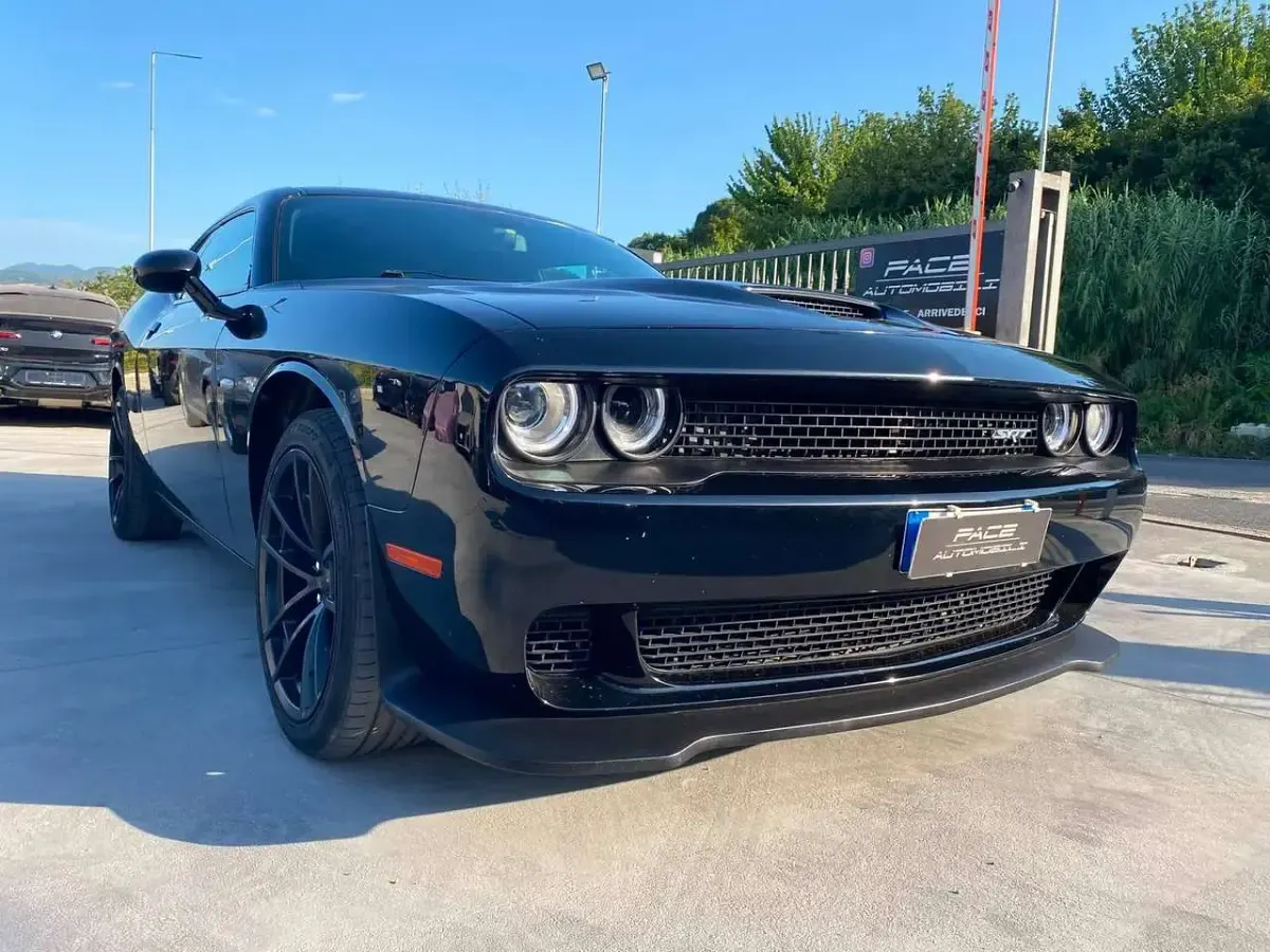 Usata Dodge Challenger 309 CV (227 kW) 2021 Nero metallizzato Coupé
