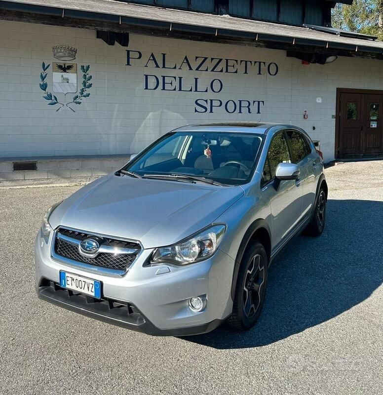 Grigio Usata 2014 Subaru XV SUV | 10.000 € (Molto cara) - Immagine 1/4
