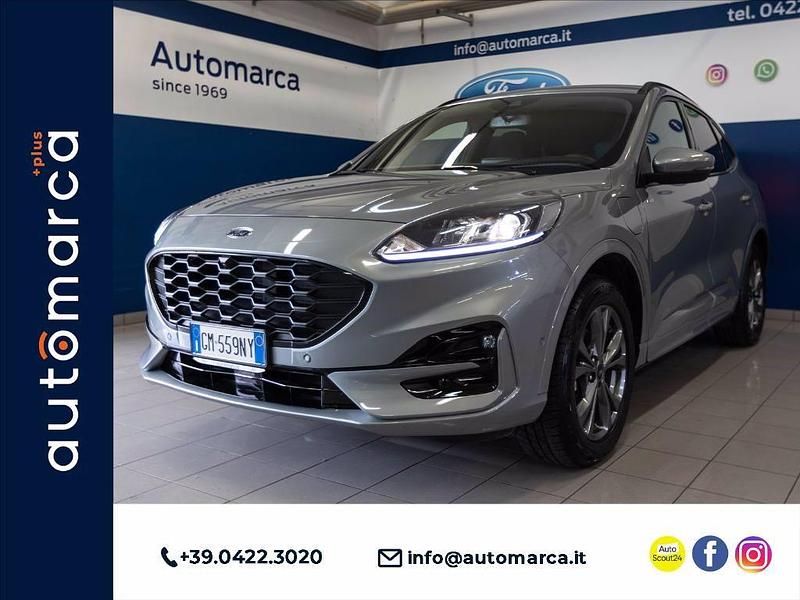Usata Ford Kuga ST-Line 225 CV (165 kW) 2023 Grigio metallizzato SUV
