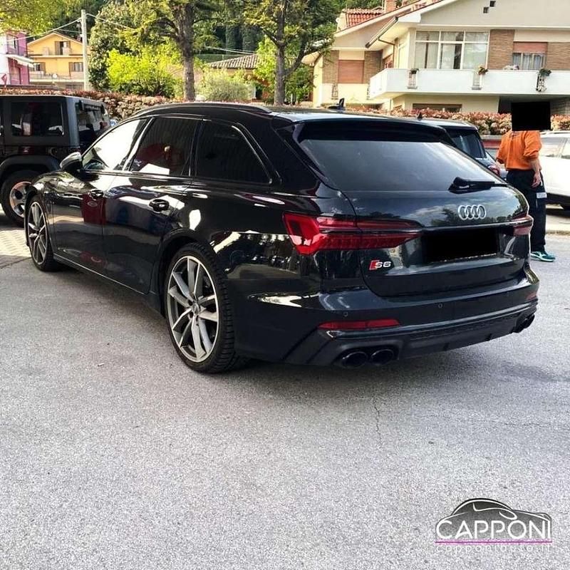Usata Audi S6 349 CV (256 kW) 2020 Nero Station wagon