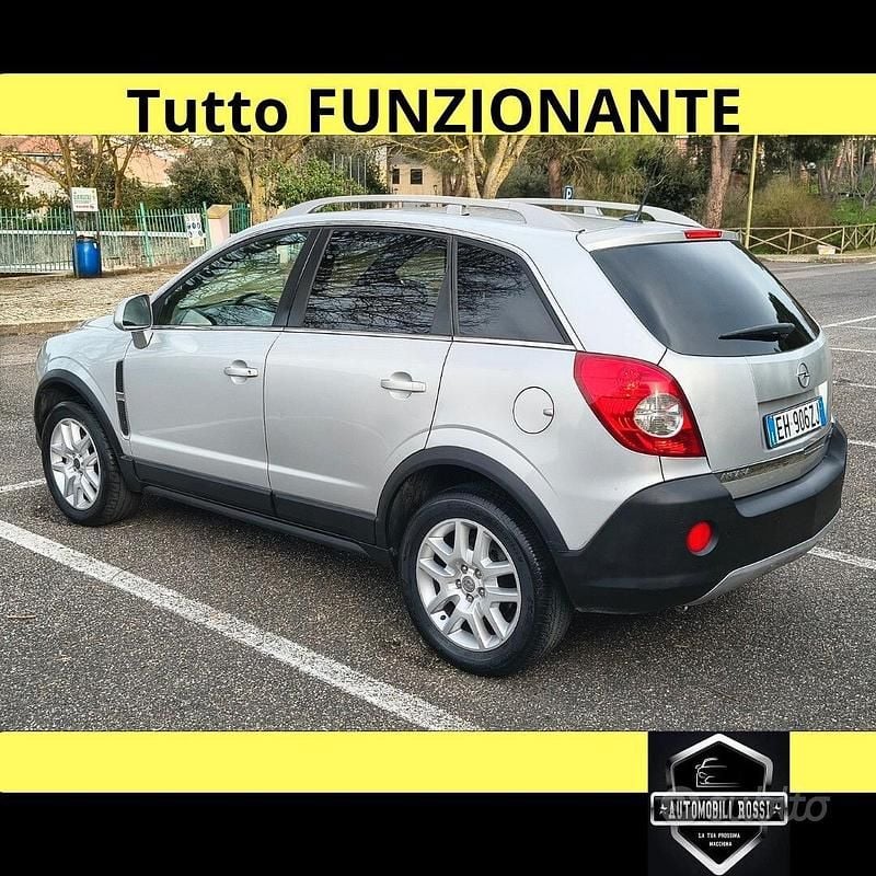 Usata Opel Antara Cosmo 150 CV (110 kW) 2011 Grigio SUV