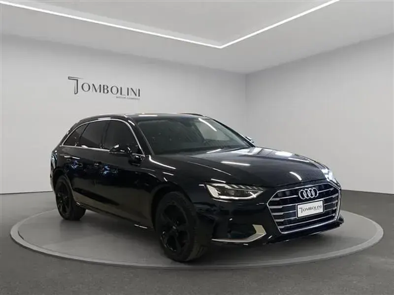 Usata Audi A4 170 CV (125 kW) 2020 Nero Station wagon