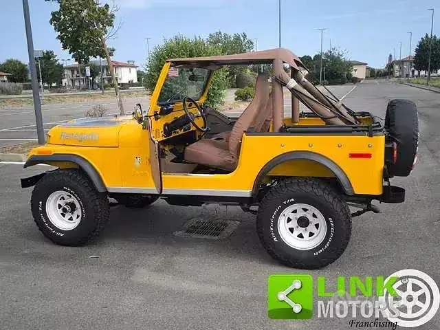 Usata Jeep CJ 151 CV (111 kW) 1970 Giallo SUV