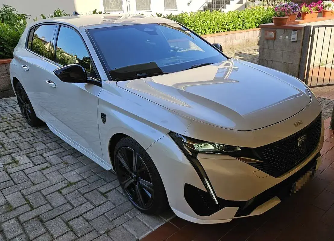 Usata Peugeot 308 GT 150 CV (110 kW) 2022 Berlina